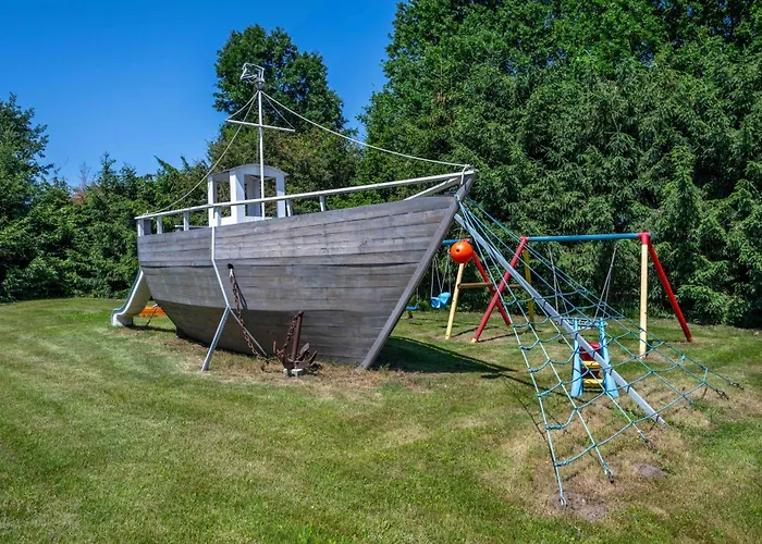 Semesterbostad Letniskowe Ranczo Darłowo